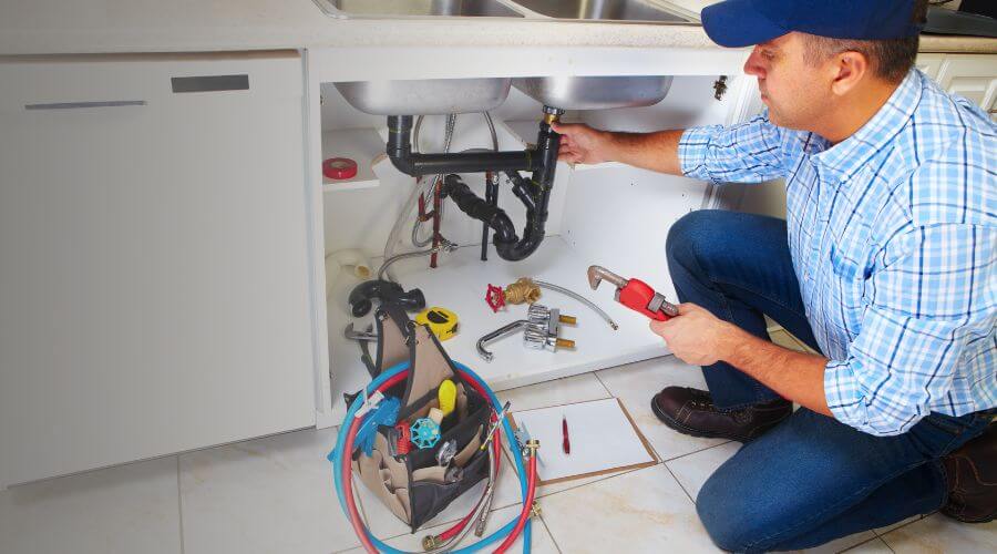 Local tankless water heater installation in Macomb, MO